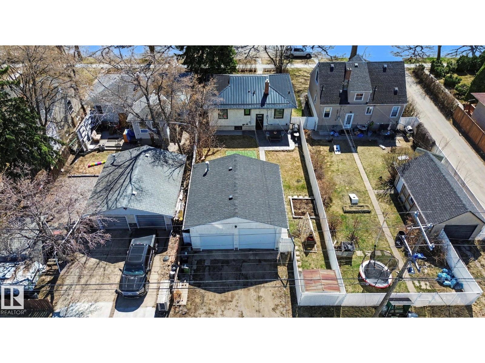 7550 81 Av NW NW, Edmonton, Alberta  T6C 0V5 - Photo 11 - E4485522