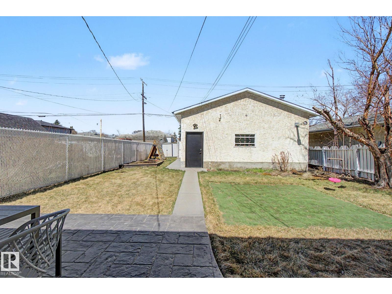 7550 81 Av NW NW, Edmonton, Alberta  T6C 0V5 - Photo 23 - E4485522