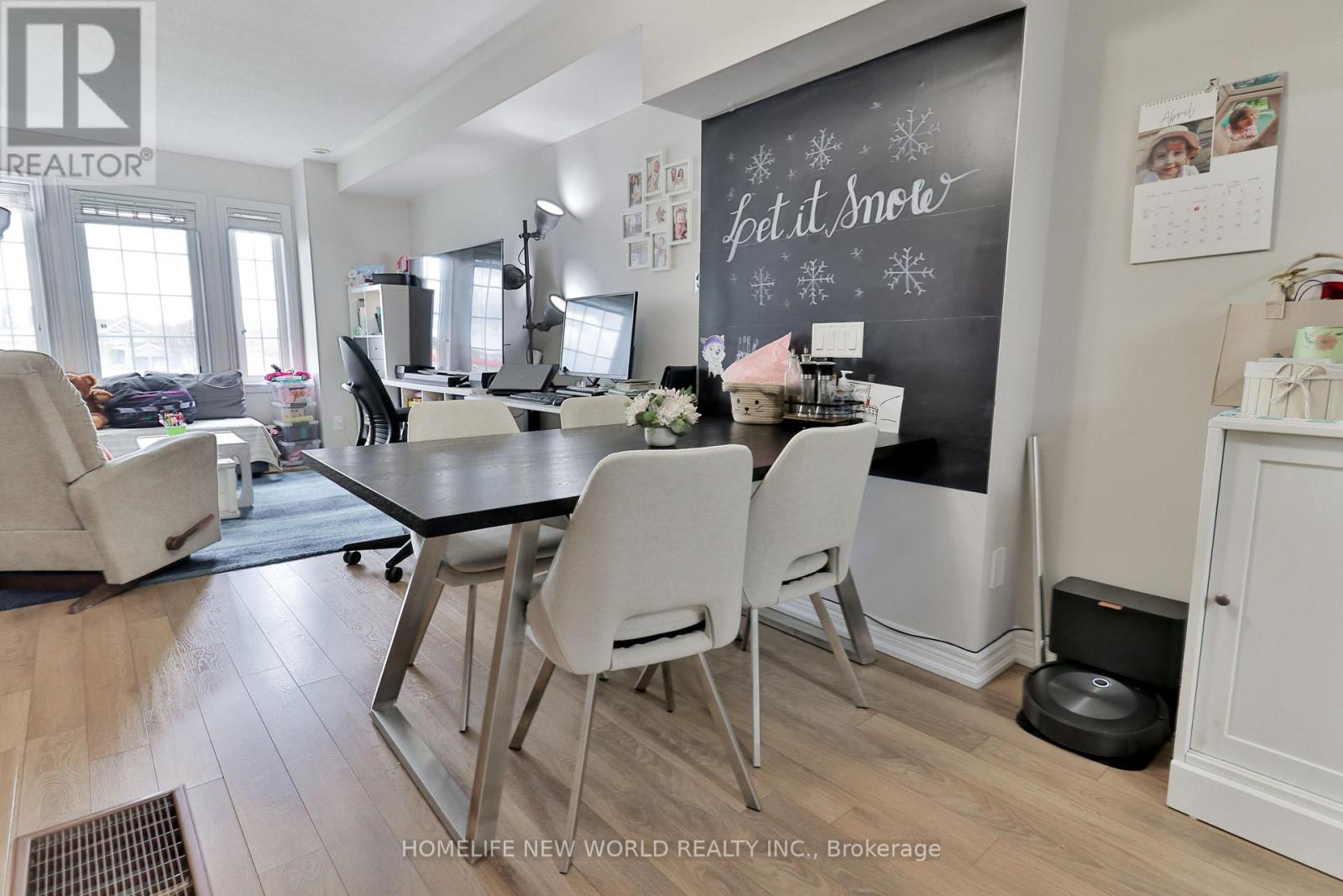 10004 Mccowan Road, Markham, Ontario  L6C 0N3 - Photo 6 - N13058380