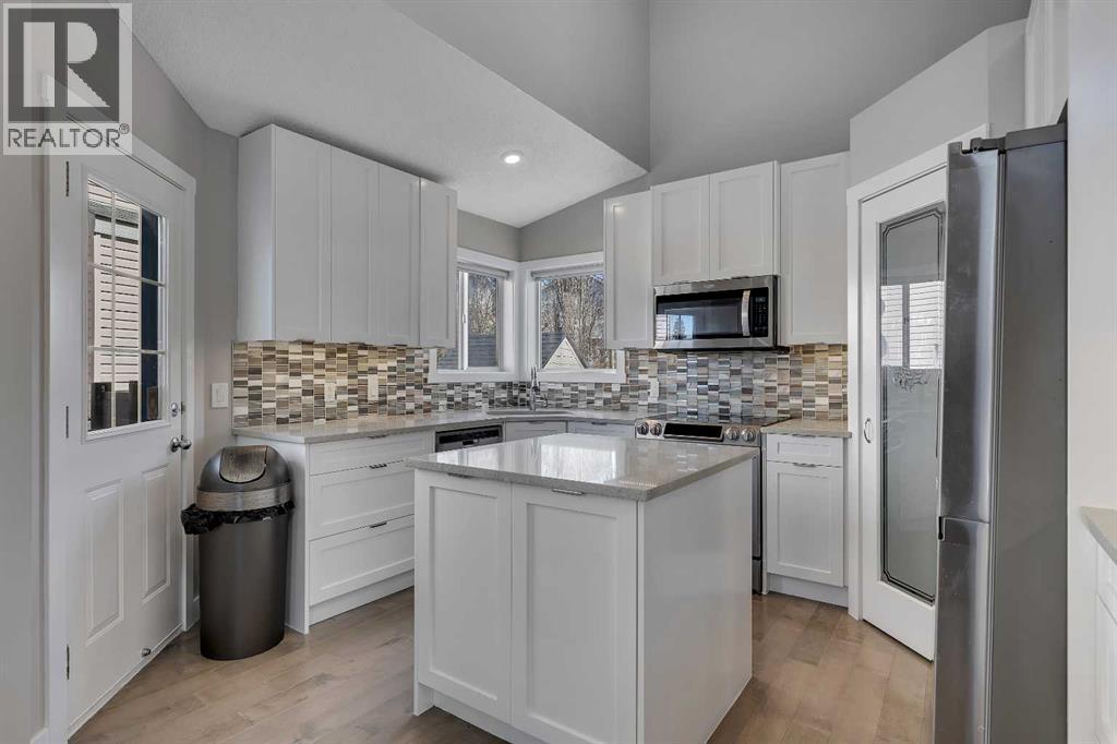 32 Citadel Ridge Place Nw, Calgary, Alberta  T3G 4P8 - Photo 11 - A2296204