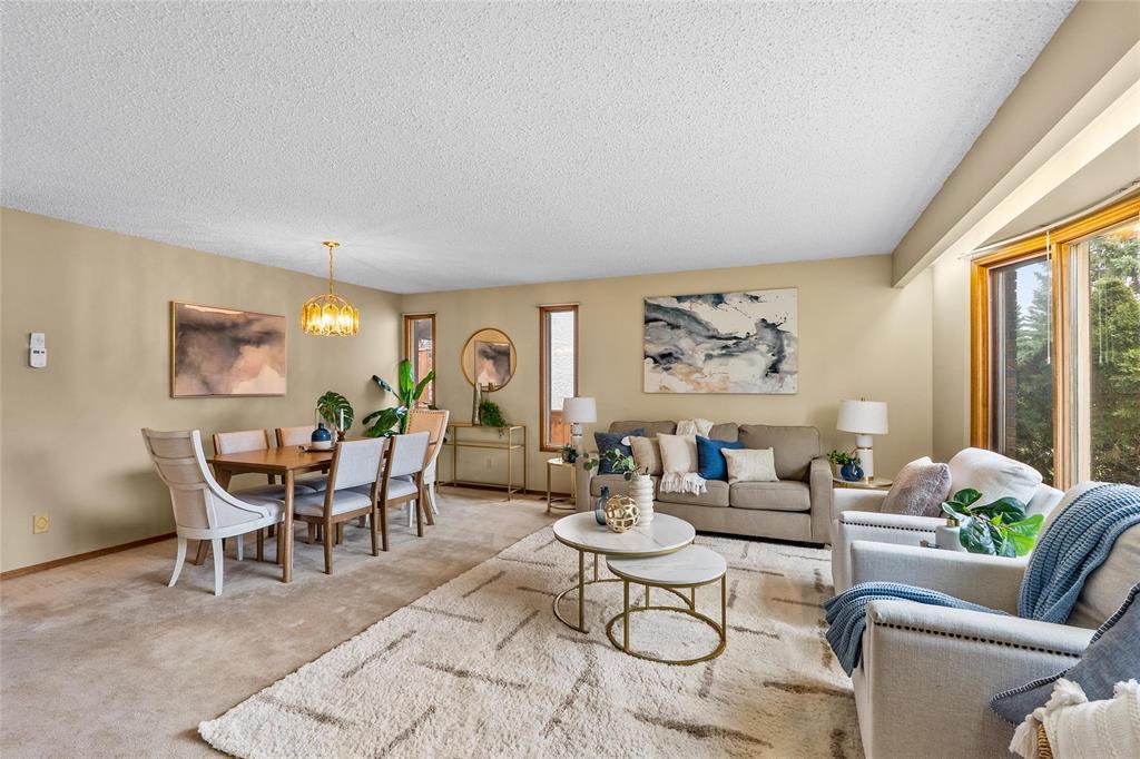 88 Malcana Street, Winnipeg, Manitoba  R2G 2S9 - Photo 1 - 202608689