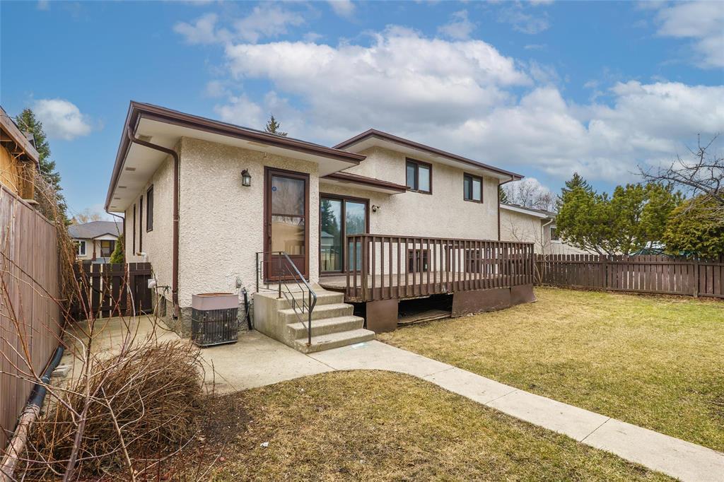88 Malcana Street, Winnipeg, Manitoba  R2G 2S9 - Photo 40 - 202608689