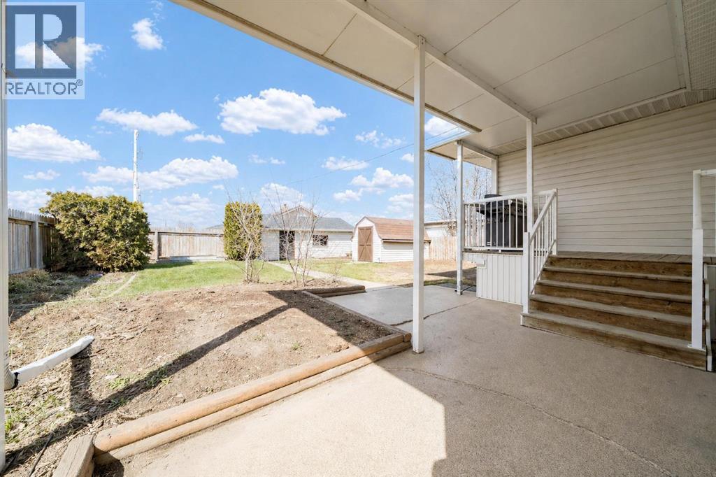 202 8 Avenue E, Bow Island, Alberta  T0K 0G0 - Photo 34 - A2306918