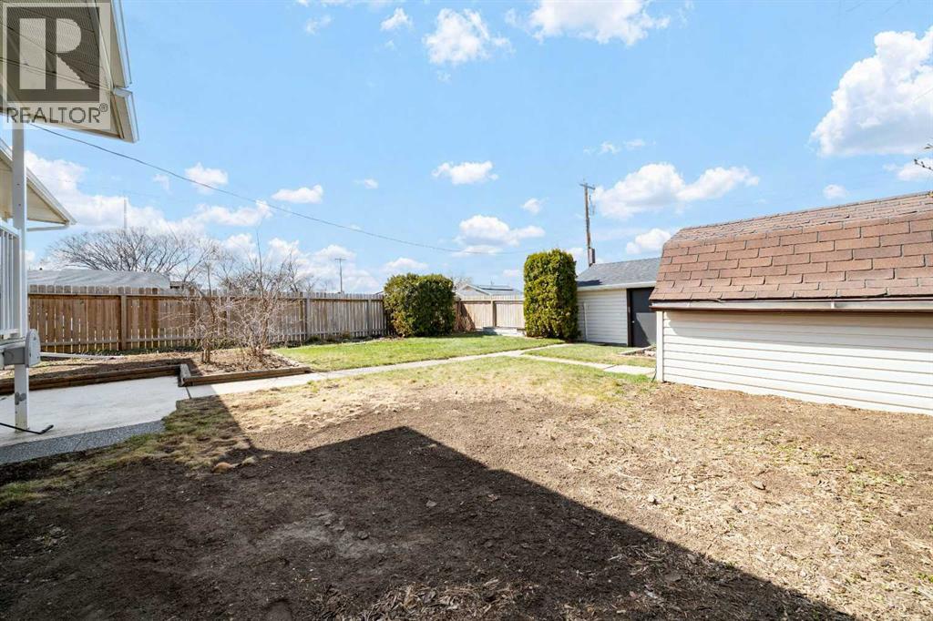 202 8 Avenue E, Bow Island, Alberta  T0K 0G0 - Photo 39 - A2306918
