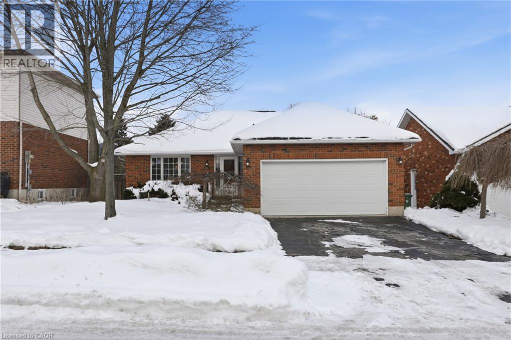 5 LININGTON Trail, Dundas, Ontario