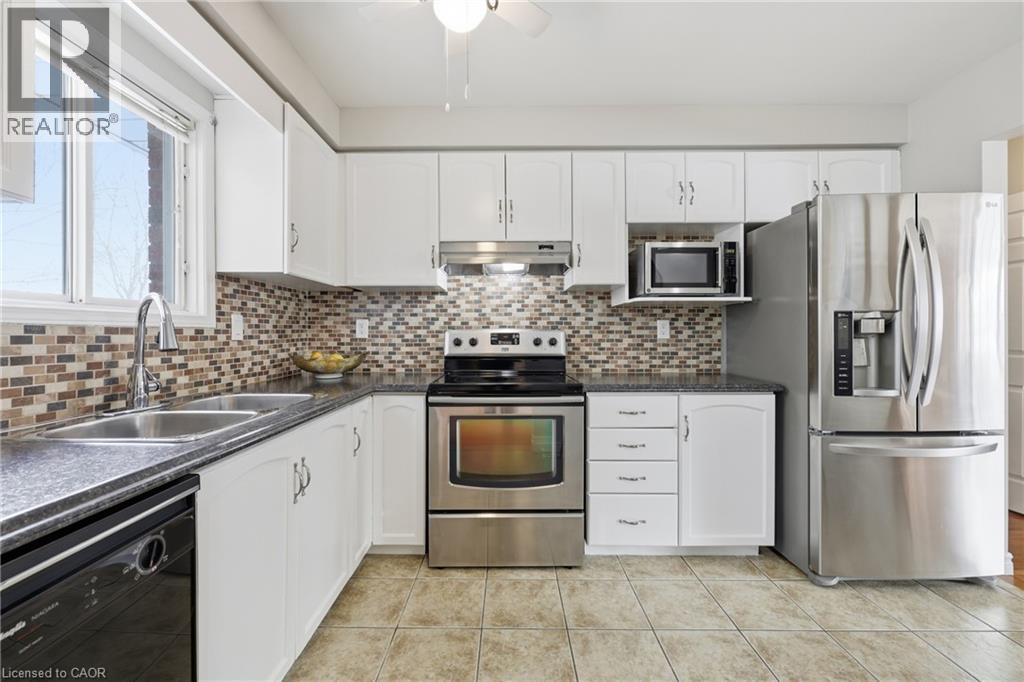 5 Linington Trail, Dundas, Ontario  L9H 6Z5 - Photo 17 - 40803695