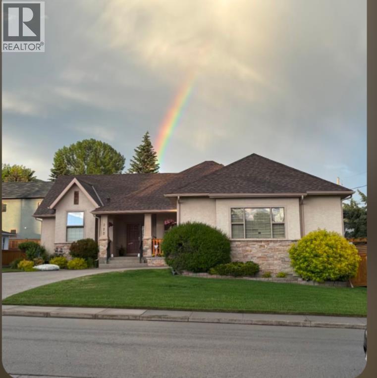 222 Ross Avenue, Cochrane, Alberta