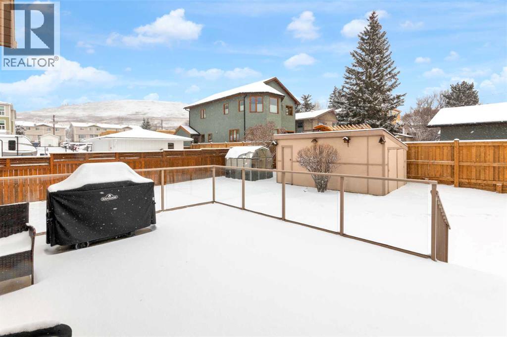 222 Ross Avenue, Cochrane, Alberta  T4C 1Z3 - Photo 43 - A2293461