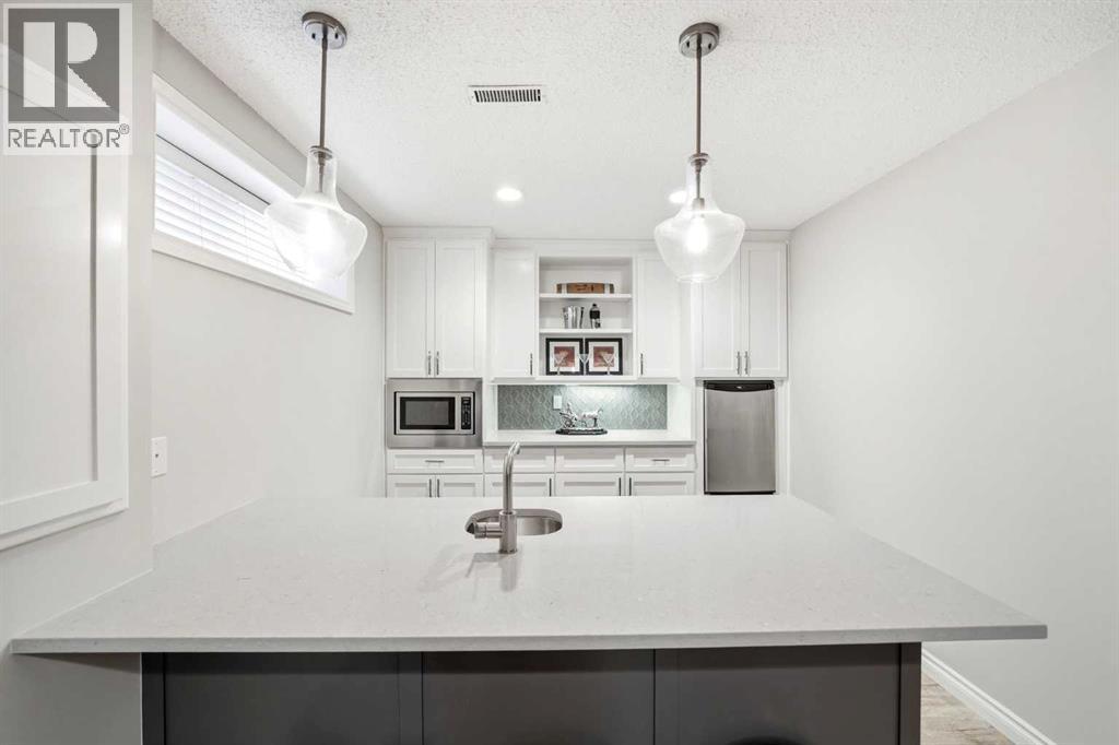244 Cove Road, Chestermere, Alberta  T1X 1E3 - Photo 31 - A2300945