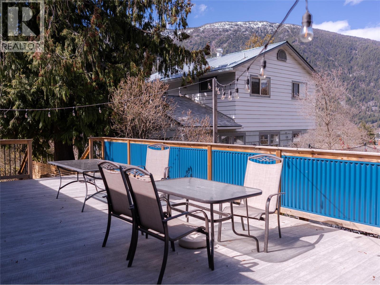 712 Ninth Street, Nelson, British Columbia  V1L 3B7 - Photo 7 - 10383129