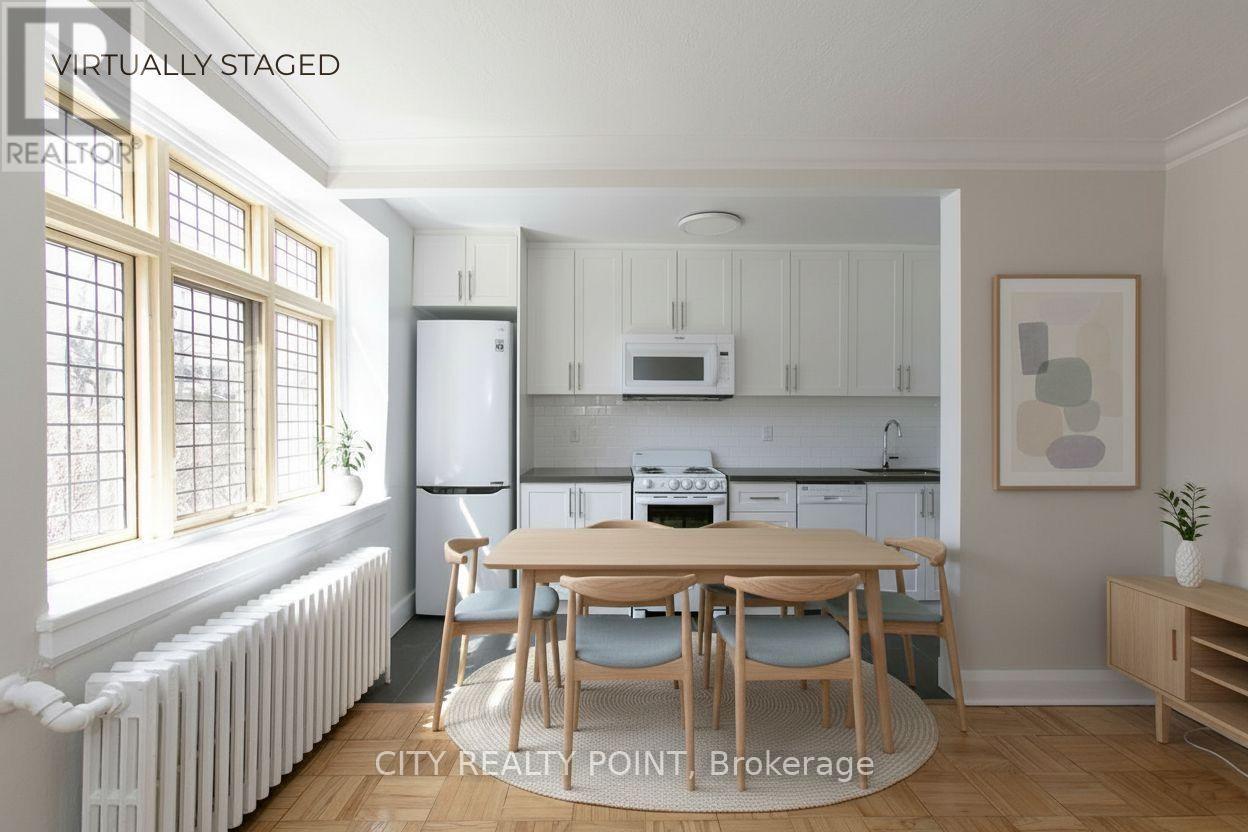 423 - 398 AVENUE ROAD, Toronto, Ontario