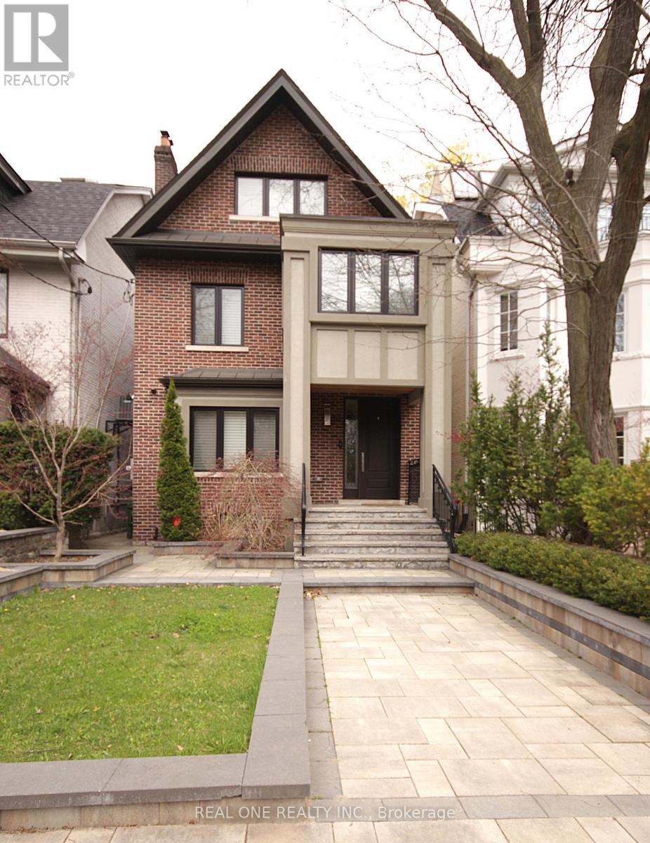 36 BINSCARTH ROAD, Toronto, Ontario