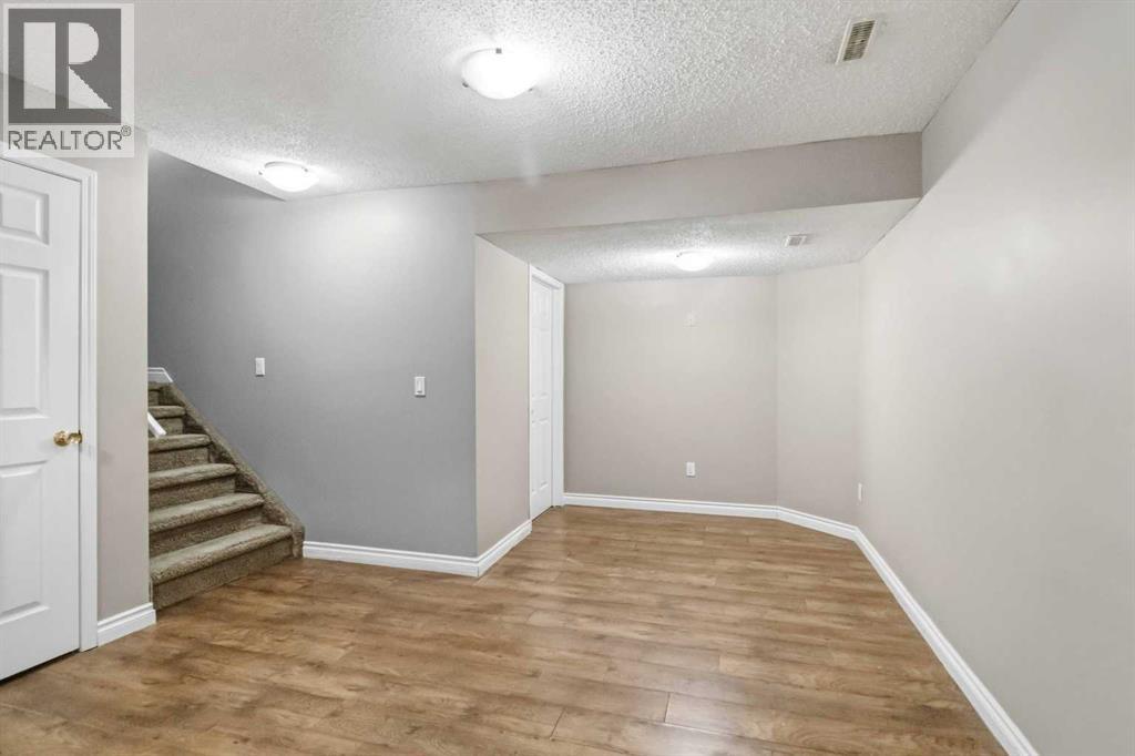228 Parry Crescent, Fort Mcmurray, Alberta  T9K 2S9 - Photo 22 - A2307569