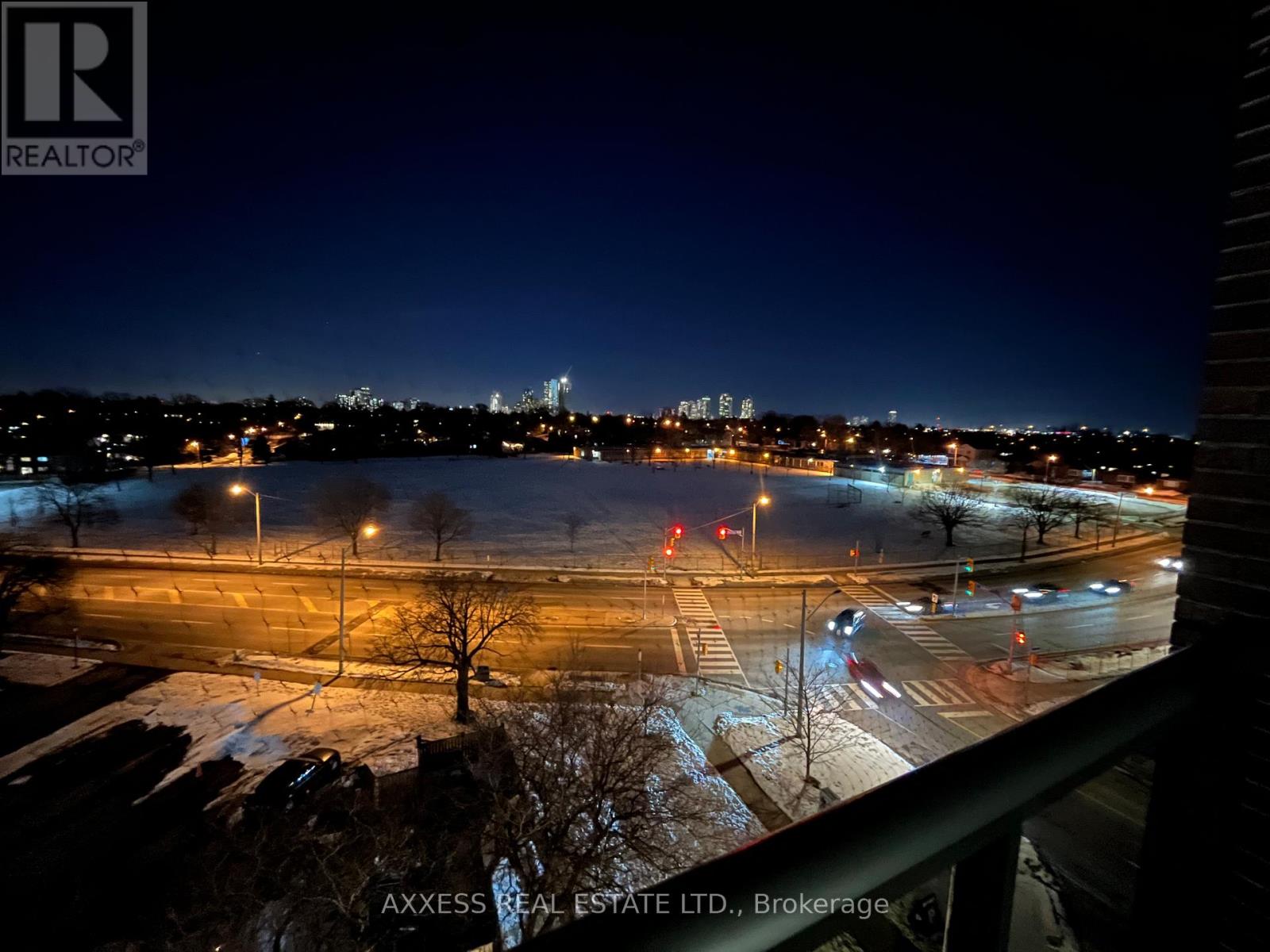619 - 10 Gibbs Road, Toronto, Ontario  M9B 0E2 - Photo 12 - W12994186