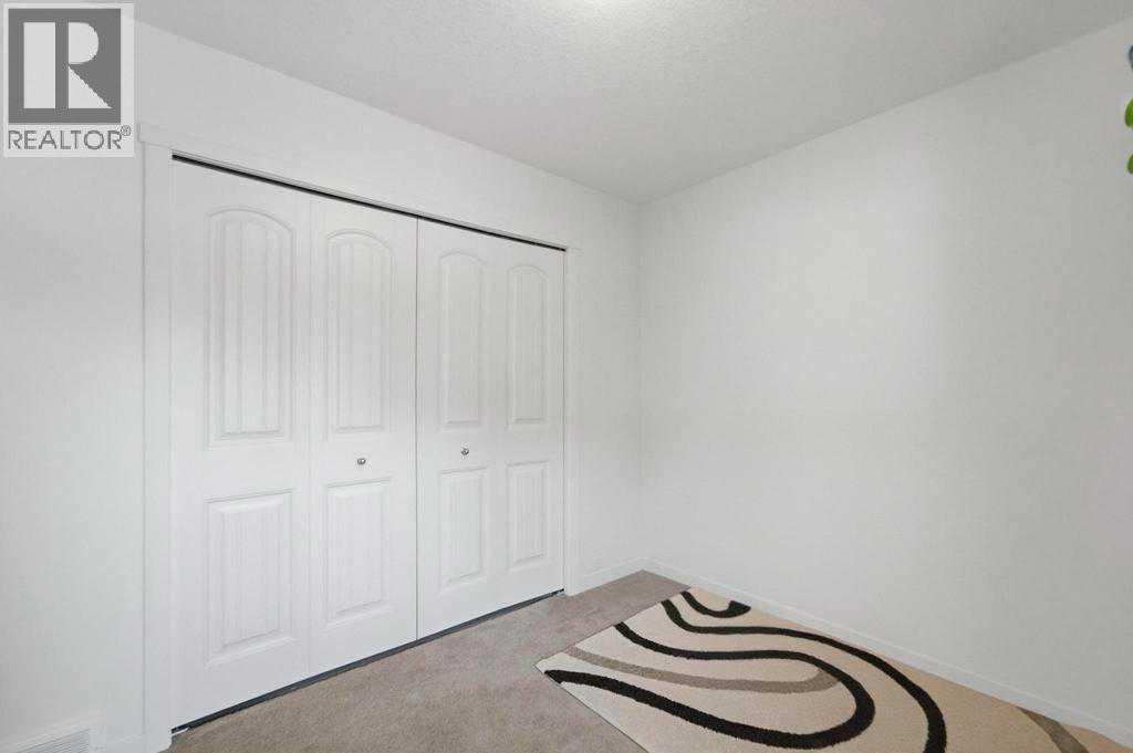 148 Legacy Point Se, Calgary, Alberta  T2X 3Z3 - Photo 10 - A2298495