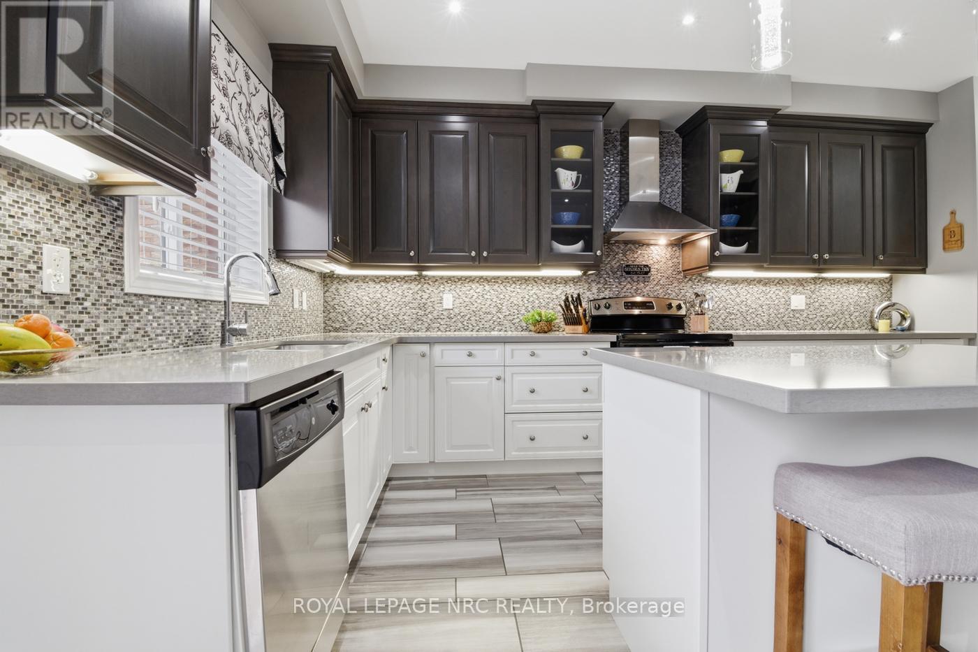 9105 White Oak Avenue, Niagara Falls, Ontario  L2G 0E9 - Photo 19 - X13076328