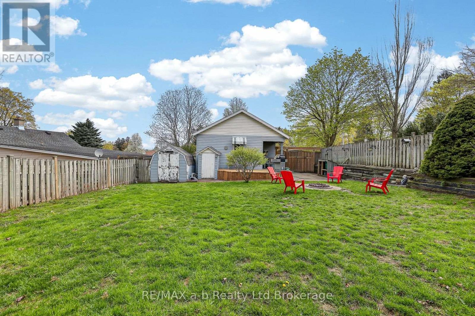 210 Russell Street, Woodstock (Woodstock - South), Ontario  N4S 2Z2 - Photo 37 - X13076334