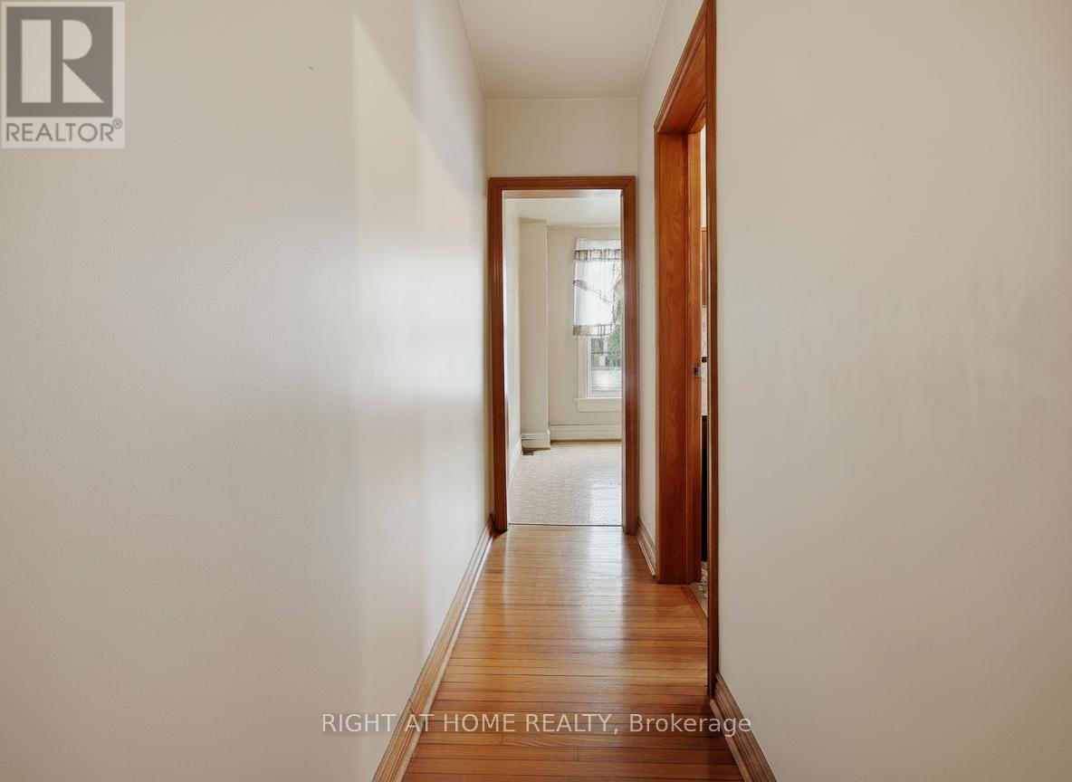 273 Palmerston Avenue, Toronto, Ontario  M6J 2J3 - Photo 16 - C13076310