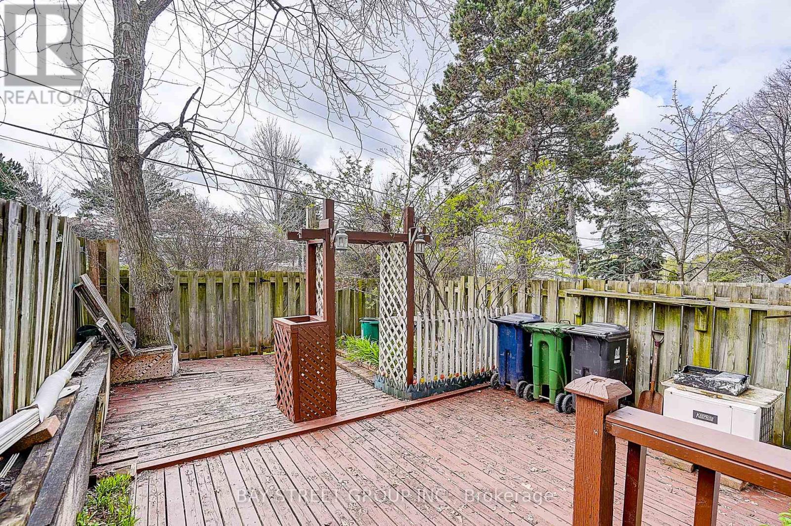 10 - 91 Rameau Drive, Toronto, Ontario  M2H 1T6 - Photo 38 - C13076352