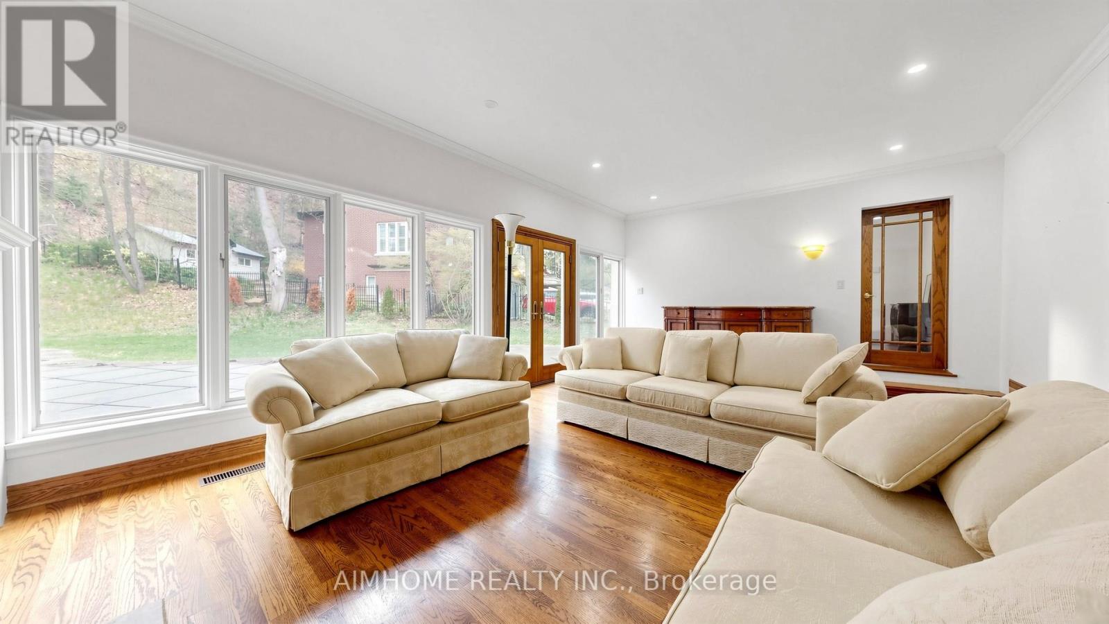 54 Plymbridge Road, Toronto, Ontario  M2P 1A3 - Photo 12 - C13076360