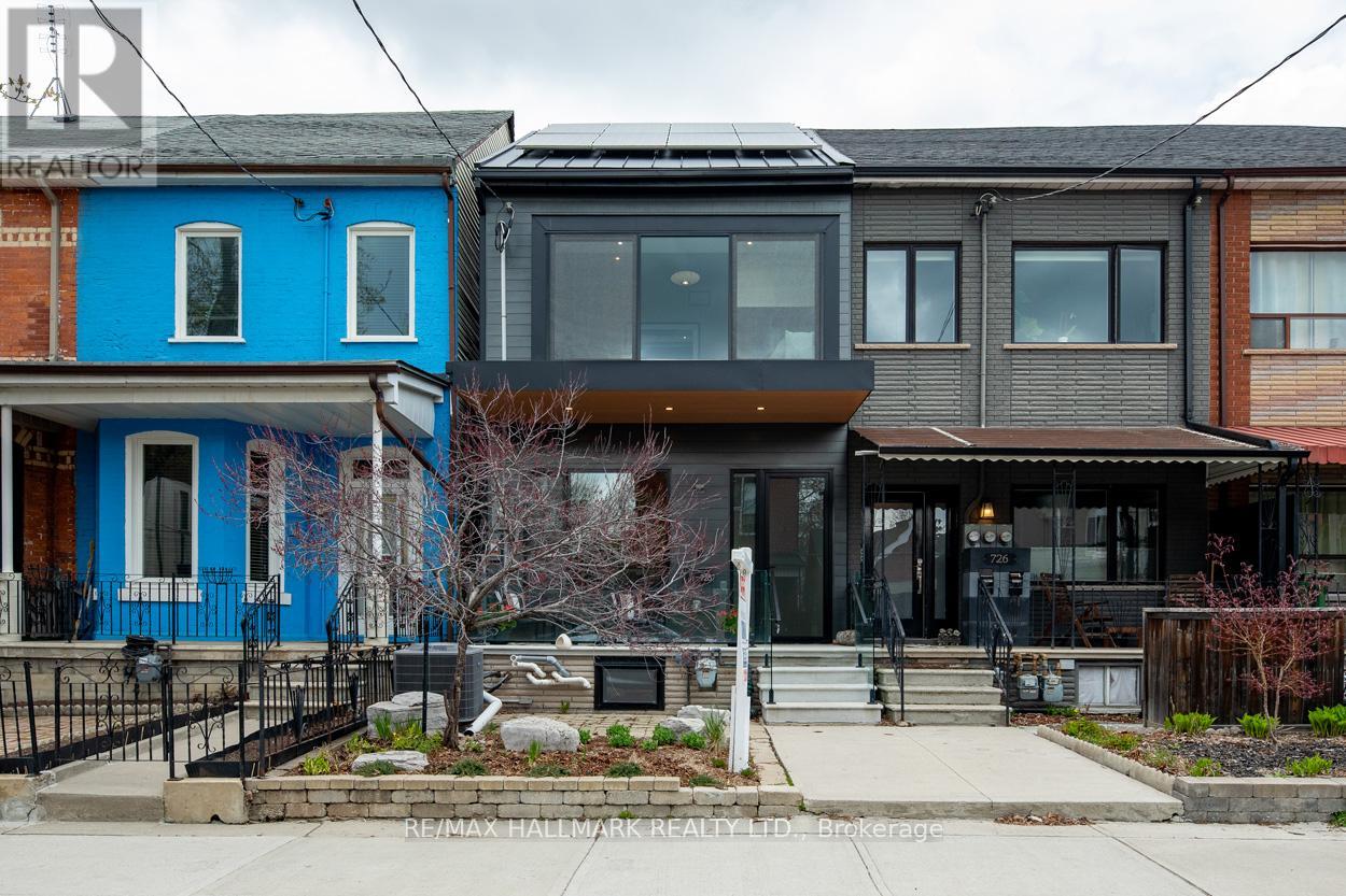 728 RICHMOND STREET W, Toronto, Ontario
