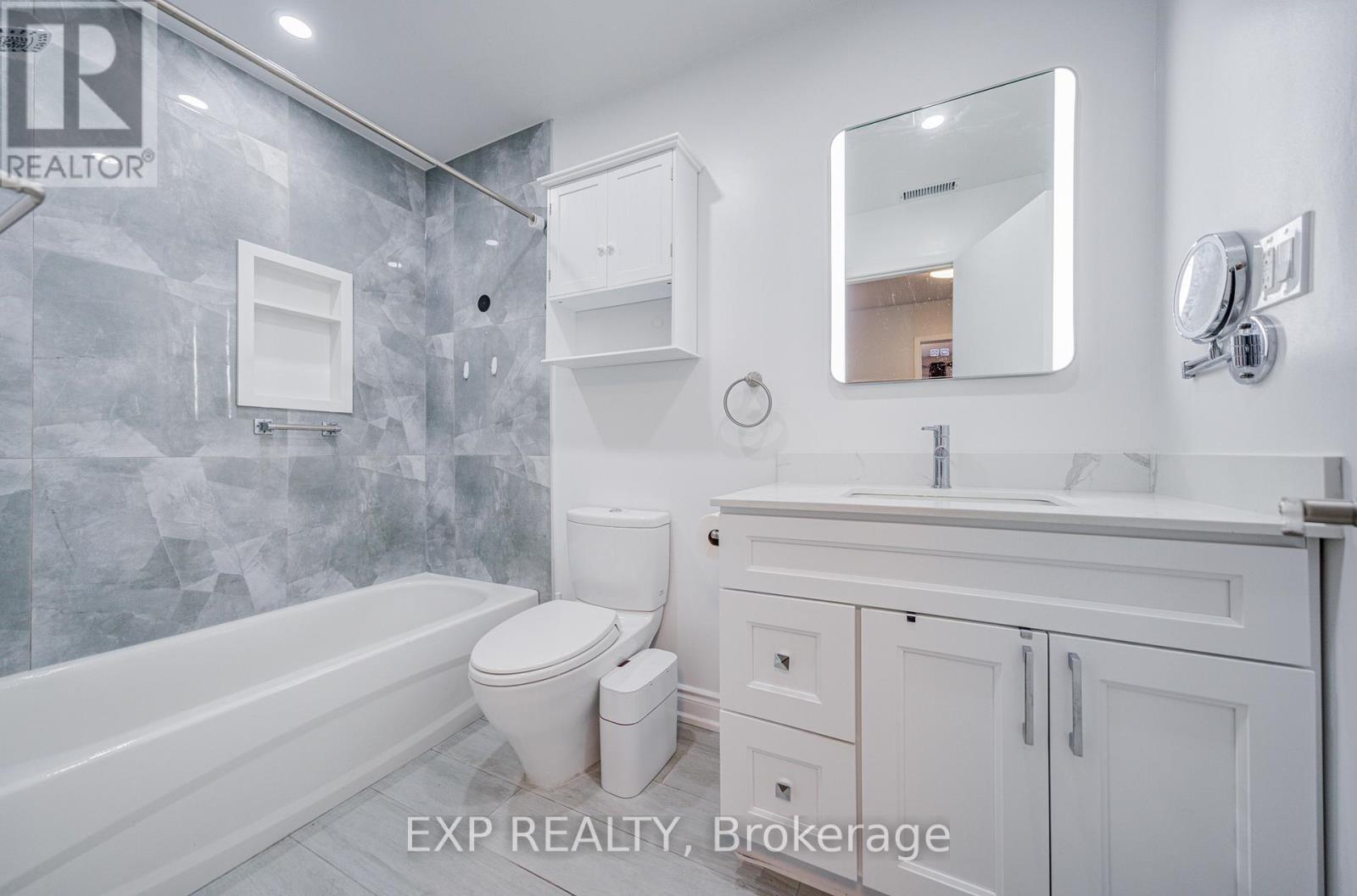 124 Chipwood Crescent, Toronto, Ontario  M2J 3X7 - Photo 14 - C13076366