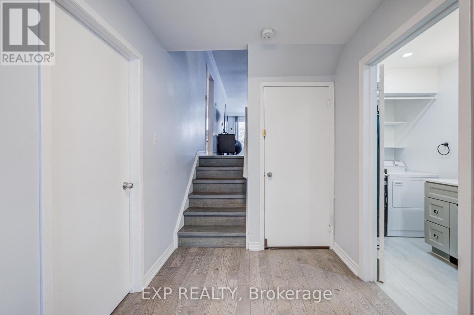 124 Chipwood Crescent, Toronto, Ontario  M2J 3X7 - Photo 31 - C13076366