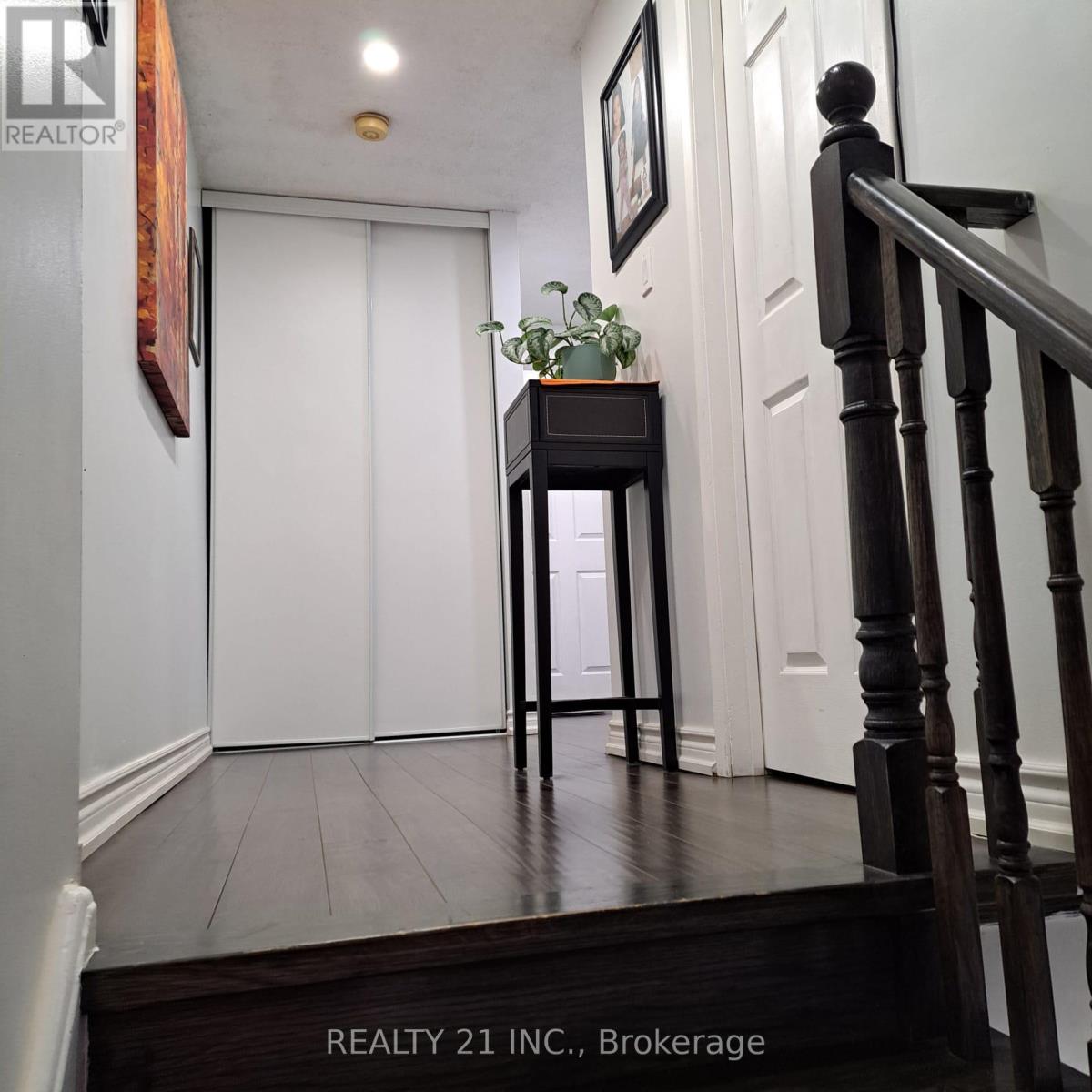 55 Shepmore Terrace, Toronto, Ontario  M1B 3H3 - Photo 18 - E13076336
