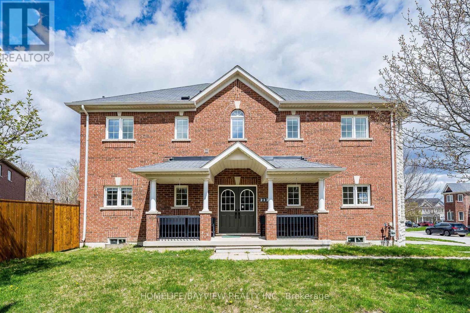 212 Ray Snow Boulevard, Newmarket, Ontario  L3X 3J3 - Photo 10 - N13076348
