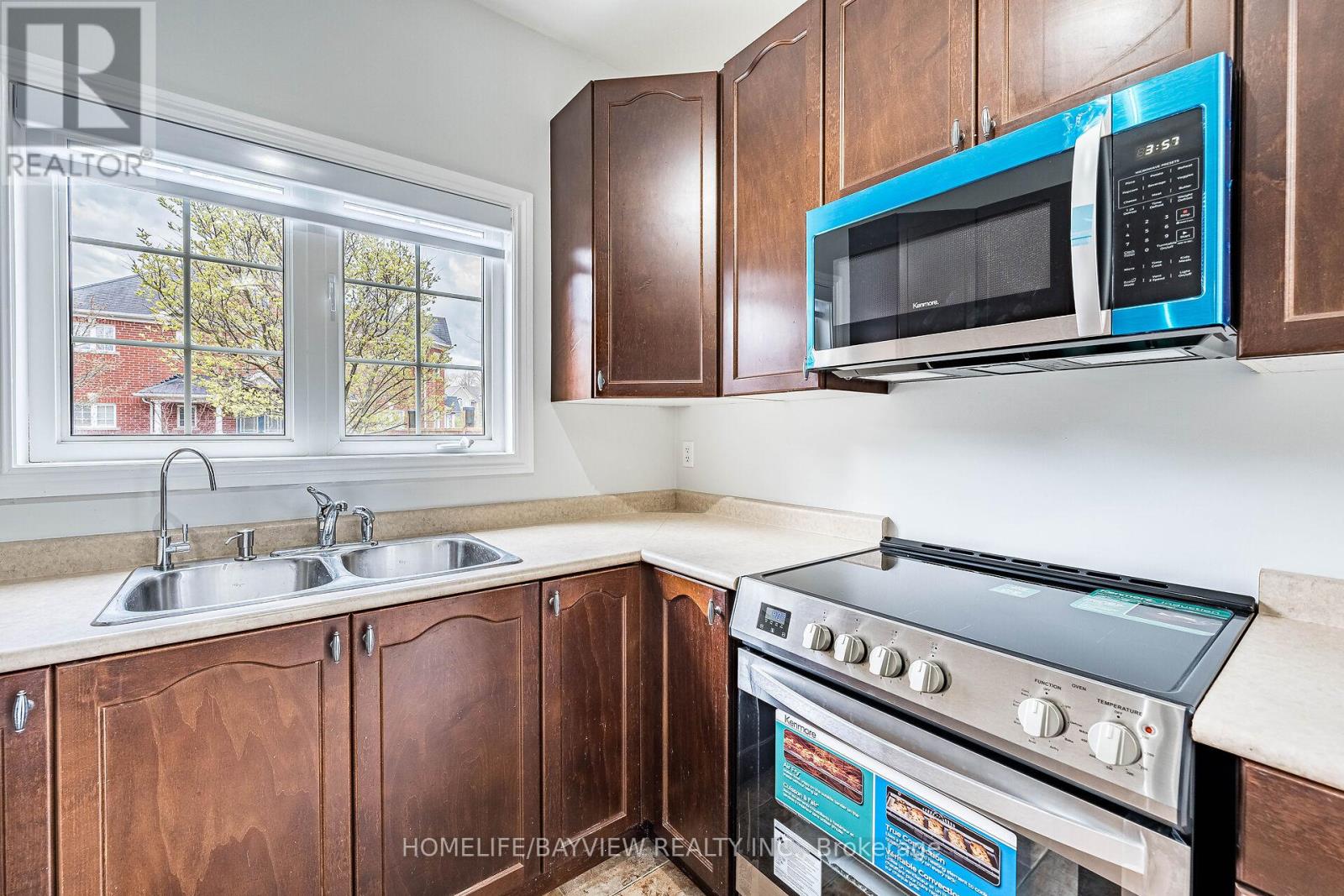 212 Ray Snow Boulevard, Newmarket, Ontario  L3X 3J3 - Photo 23 - N13076348