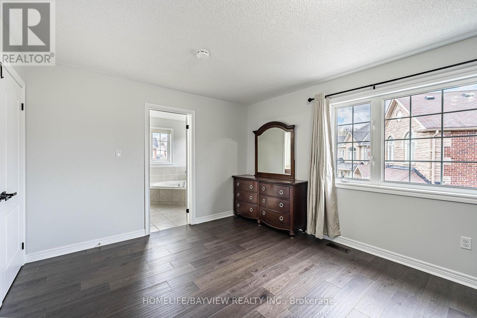 212 Ray Snow Boulevard, Newmarket, Ontario  L3X 3J3 - Photo 31 - N13076348