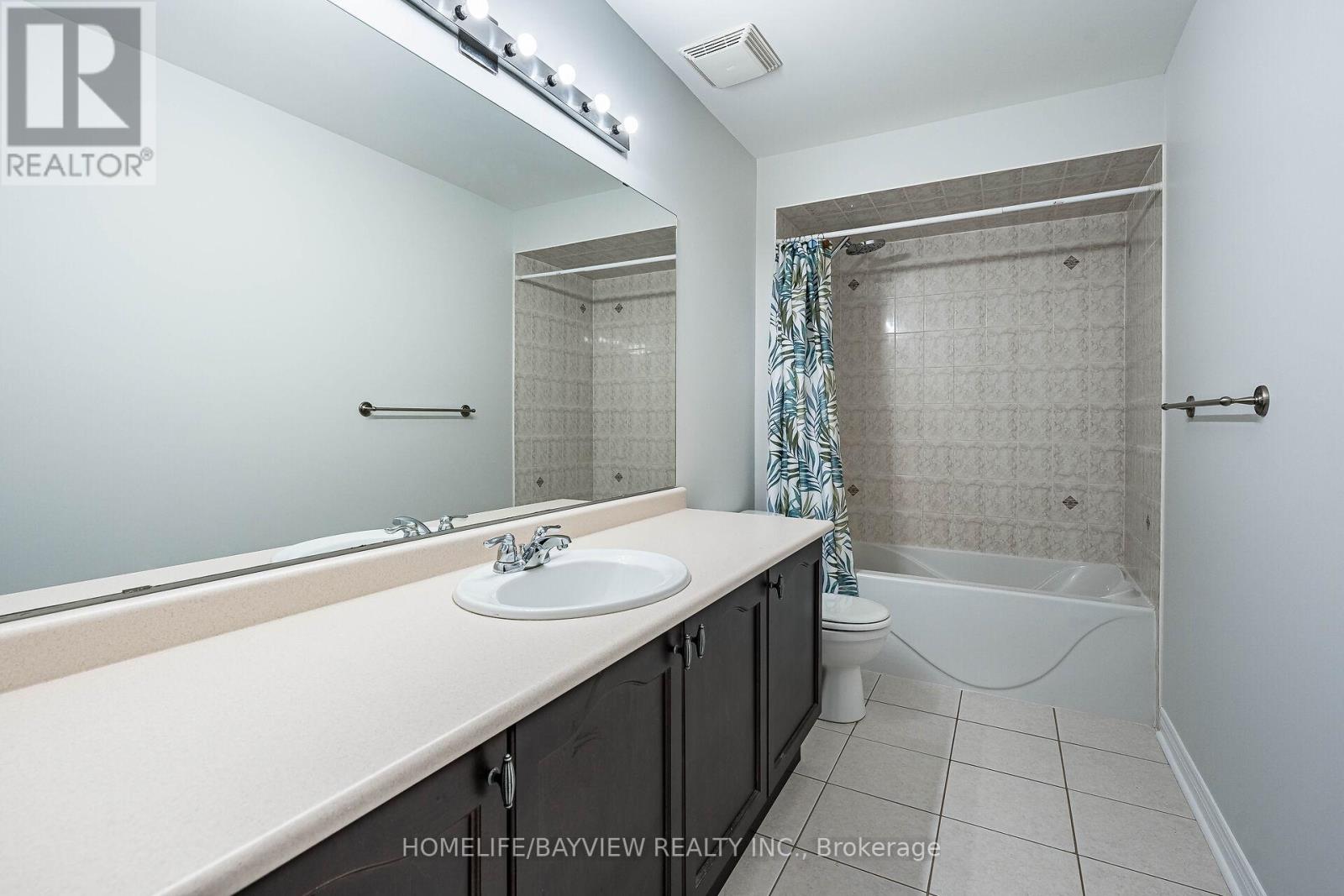 212 Ray Snow Boulevard, Newmarket, Ontario  L3X 3J3 - Photo 39 - N13076348