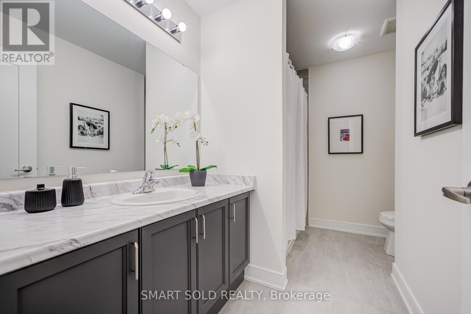 91 Angus Morton Crescent, East Gwillimbury, Ontario  L9N 1S4 - Photo 42 - N13076356