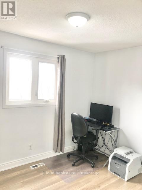 112 Dumfries Avenue, Brampton, Ontario  L6Z 2X3 - Photo 12 - W13076320