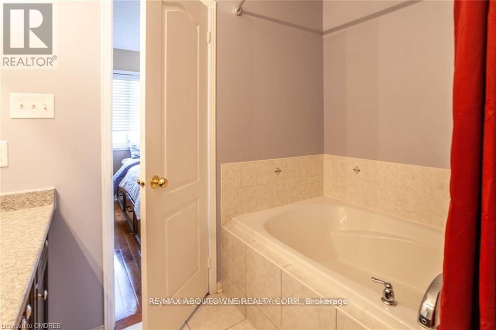 2 - 2171 Fiddlers Way, Oakville, Ontario  L6M 0R9 - Photo 16 - W13076324