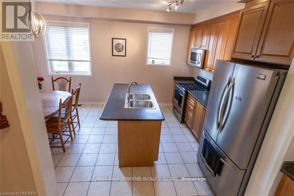 2 - 2171 Fiddlers Way, Oakville, Ontario  L6M 0R9 - Photo 9 - W13076324