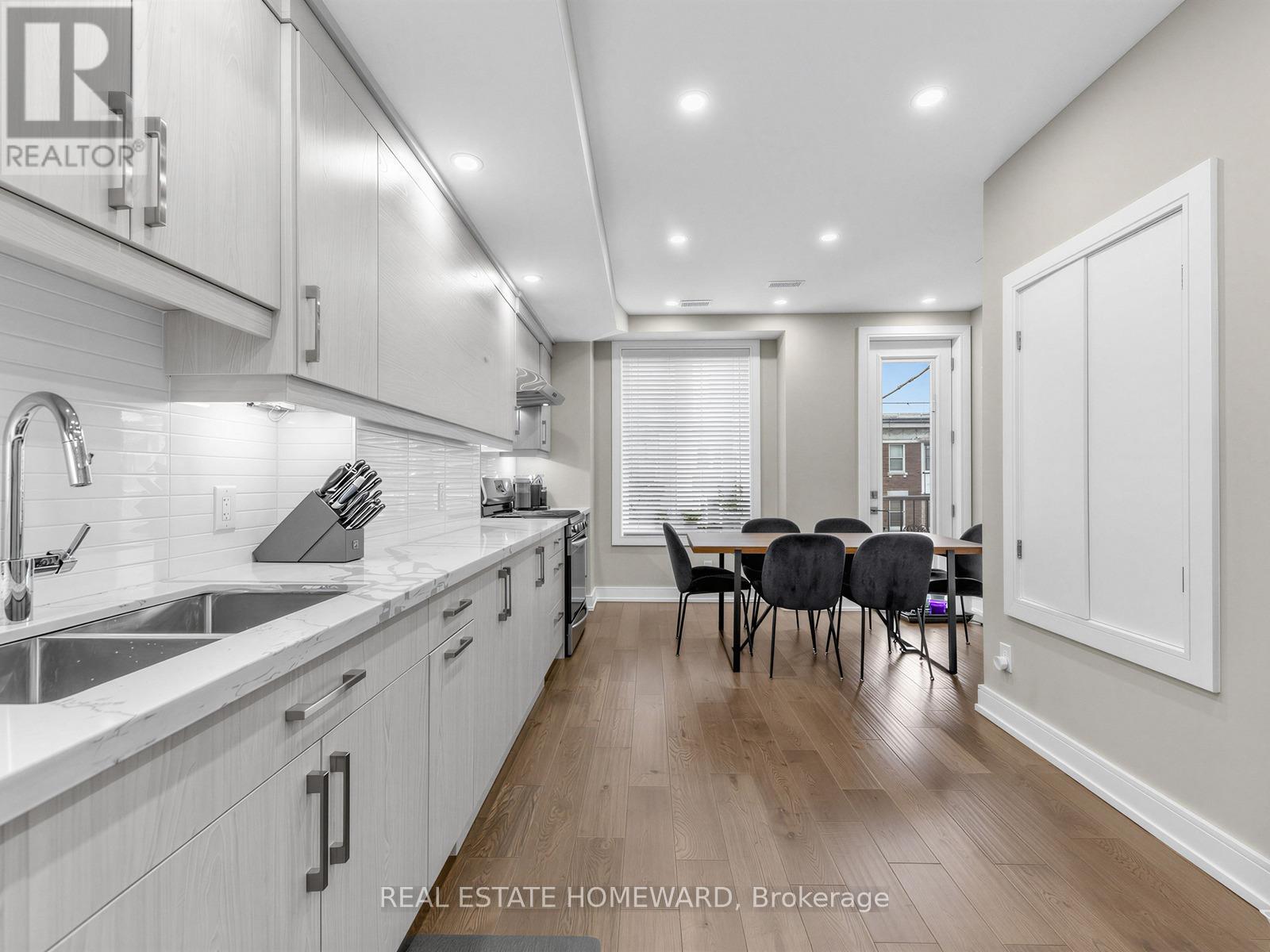 133 Cowan Avenue, Toronto, Ontario  M6K 2N1 - Photo 6 - W13076344