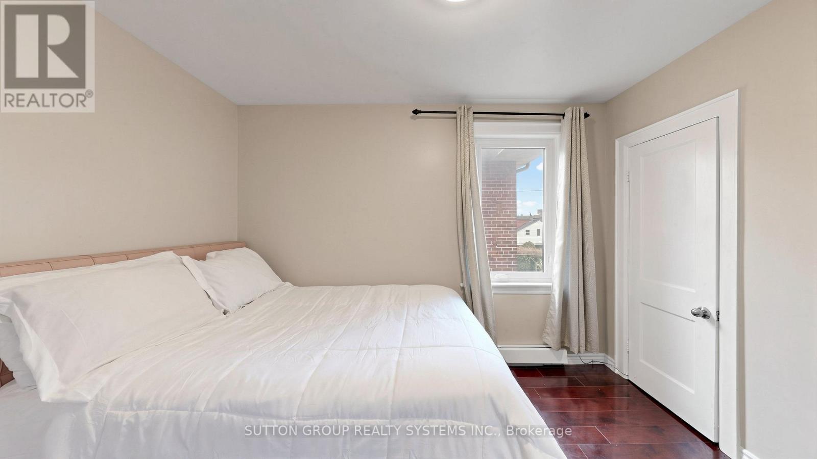 91 Kirknewton Road, Toronto, Ontario  M6E 3X9 - Photo 18 - W13076362