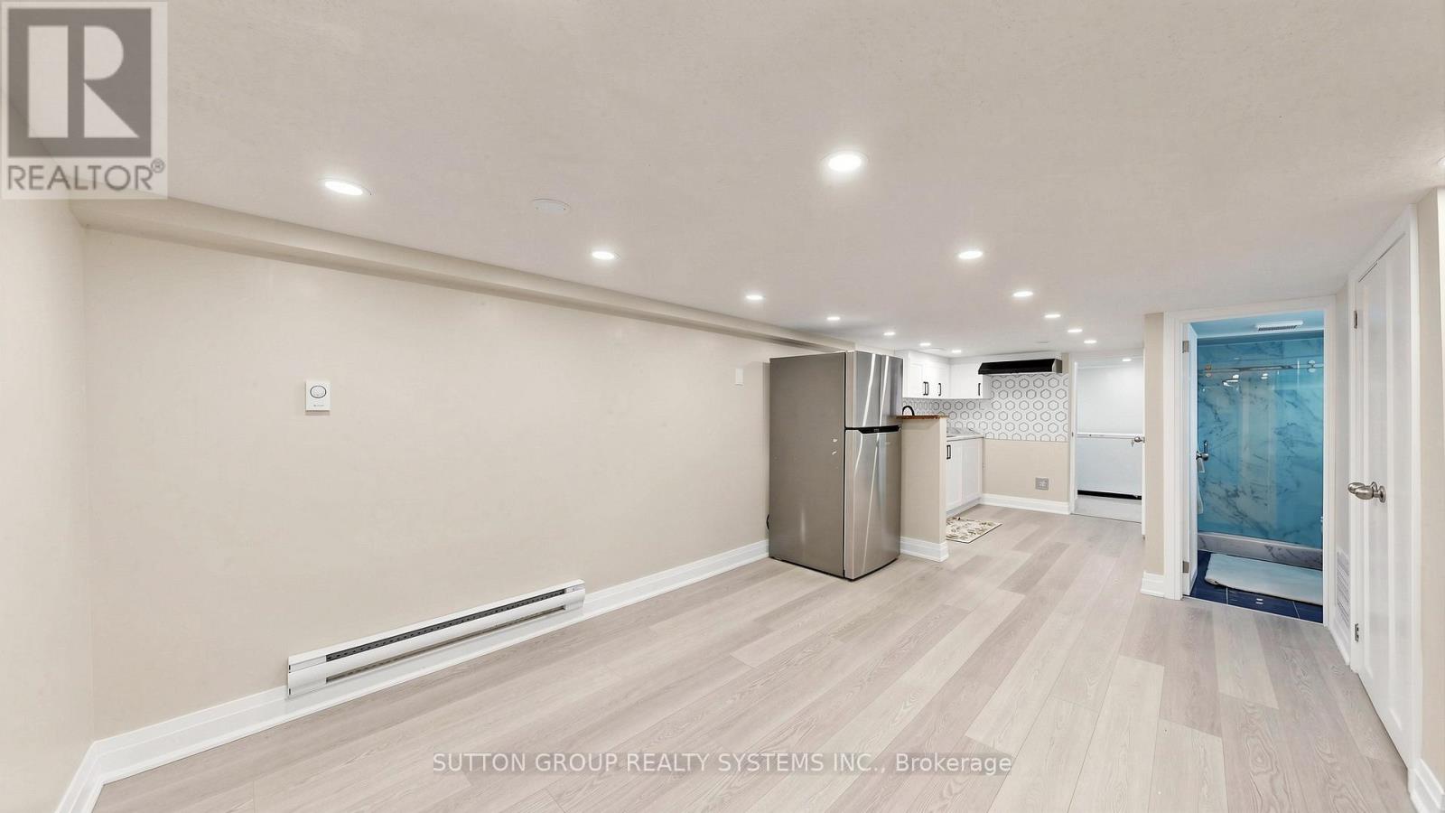 91 Kirknewton Road, Toronto, Ontario  M6E 3X9 - Photo 22 - W13076362