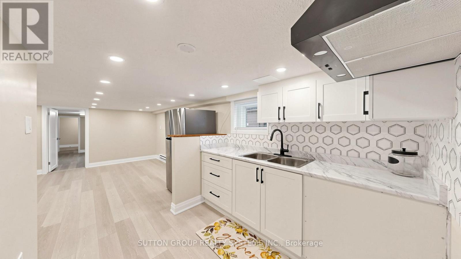 91 Kirknewton Road, Toronto, Ontario  M6E 3X9 - Photo 24 - W13076362