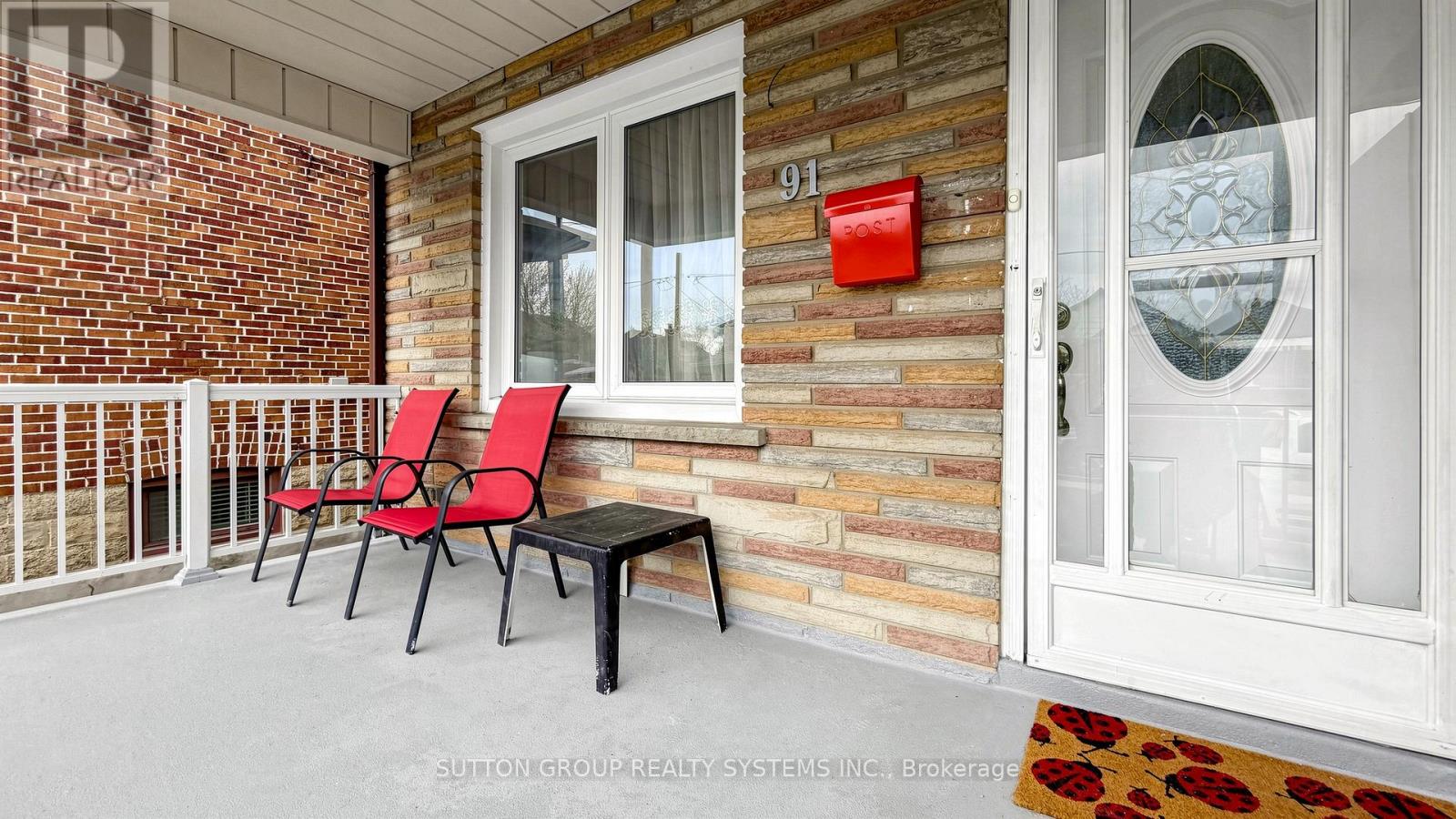 91 Kirknewton Road, Toronto, Ontario  M6E 3X9 - Photo 4 - W13076362