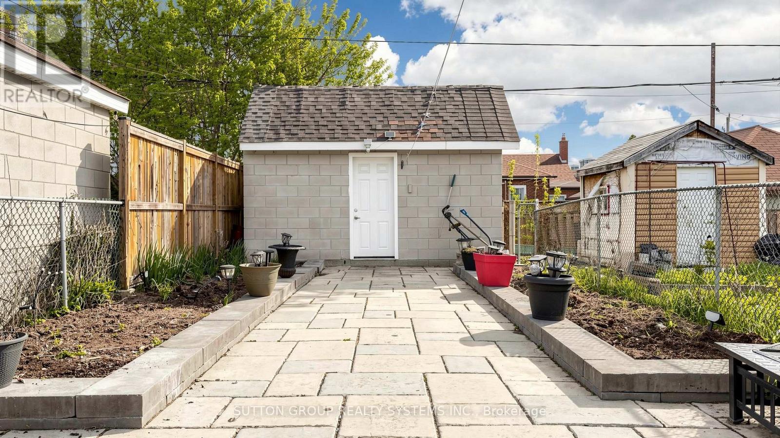 91 Kirknewton Road, Toronto, Ontario  M6E 3X9 - Photo 41 - W13076362