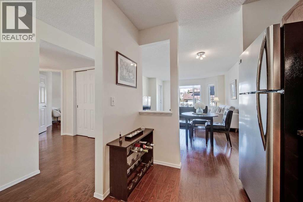 2209, 2000 Sienna Park Green Sw, Calgary, Alberta  T3H 3N7 - Photo 10 - A2304871