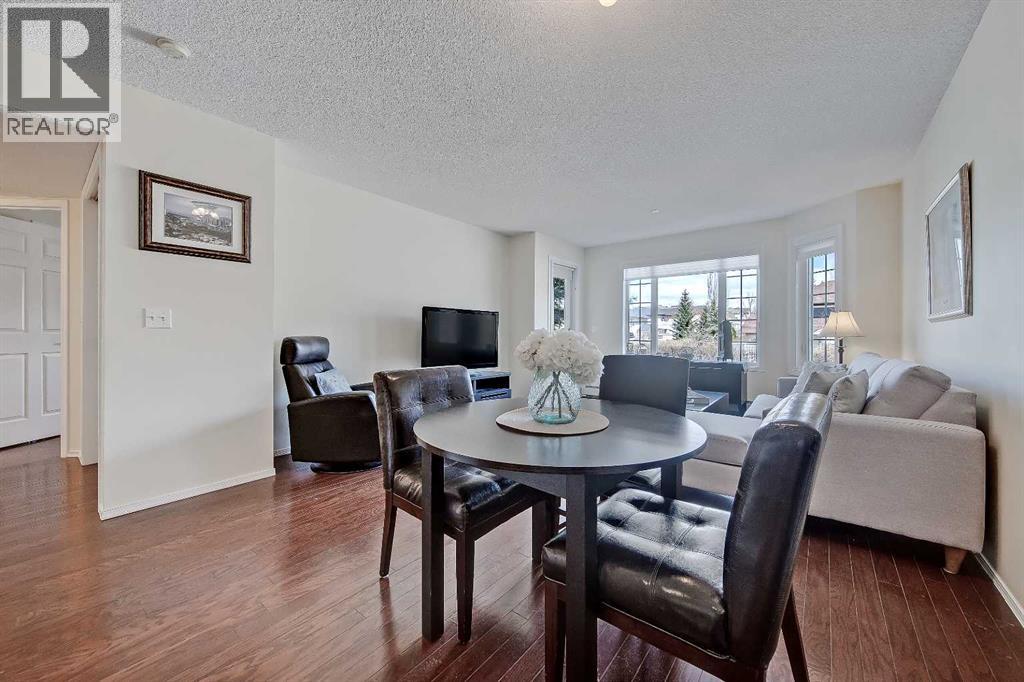 2209, 2000 Sienna Park Green Sw, Calgary, Alberta  T3H 3N7 - Photo 13 - A2304871