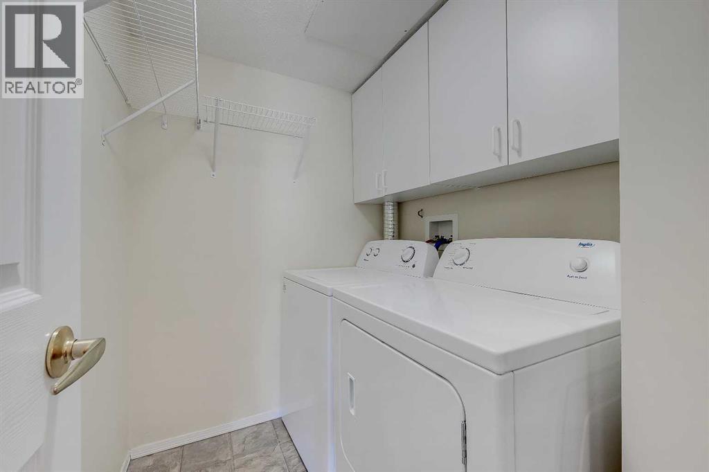2209, 2000 Sienna Park Green Sw, Calgary, Alberta  T3H 3N7 - Photo 25 - A2304871
