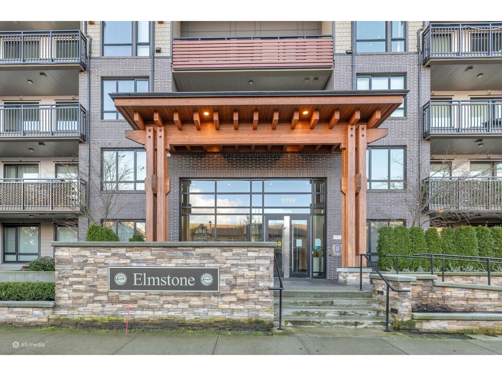 219 31158 Westridge Place, Abbotsford, British Columbia  V2T 0K5 - Photo 2 - R3117715