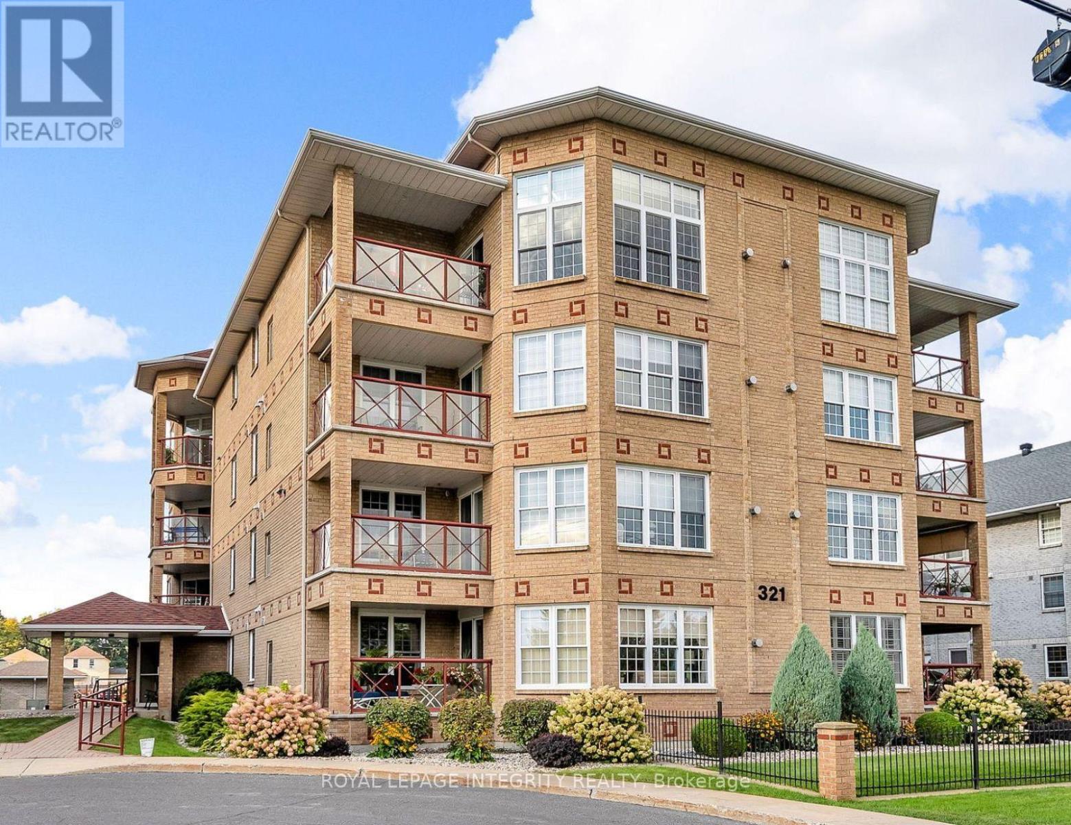 103 - 321 WATER STREET W, Cornwall, Ontario