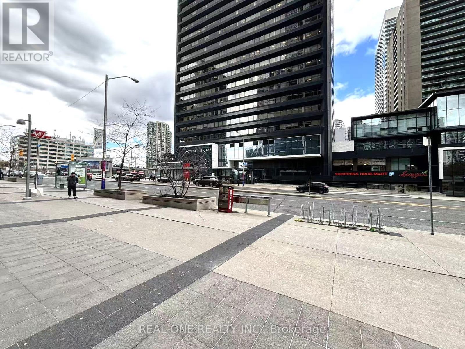 2021 - 5 Sheppard Avenue E, Toronto, Ontario  M2N 2Z8 - Photo 18 - C13076410