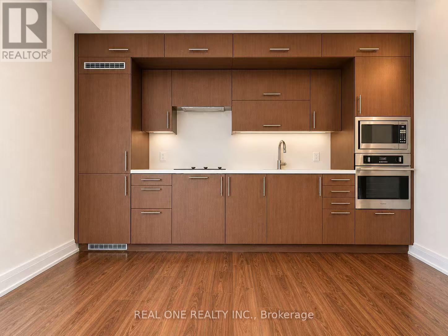 2021 - 5 Sheppard Avenue E, Toronto, Ontario  M2N 2Z8 - Photo 8 - C13076410