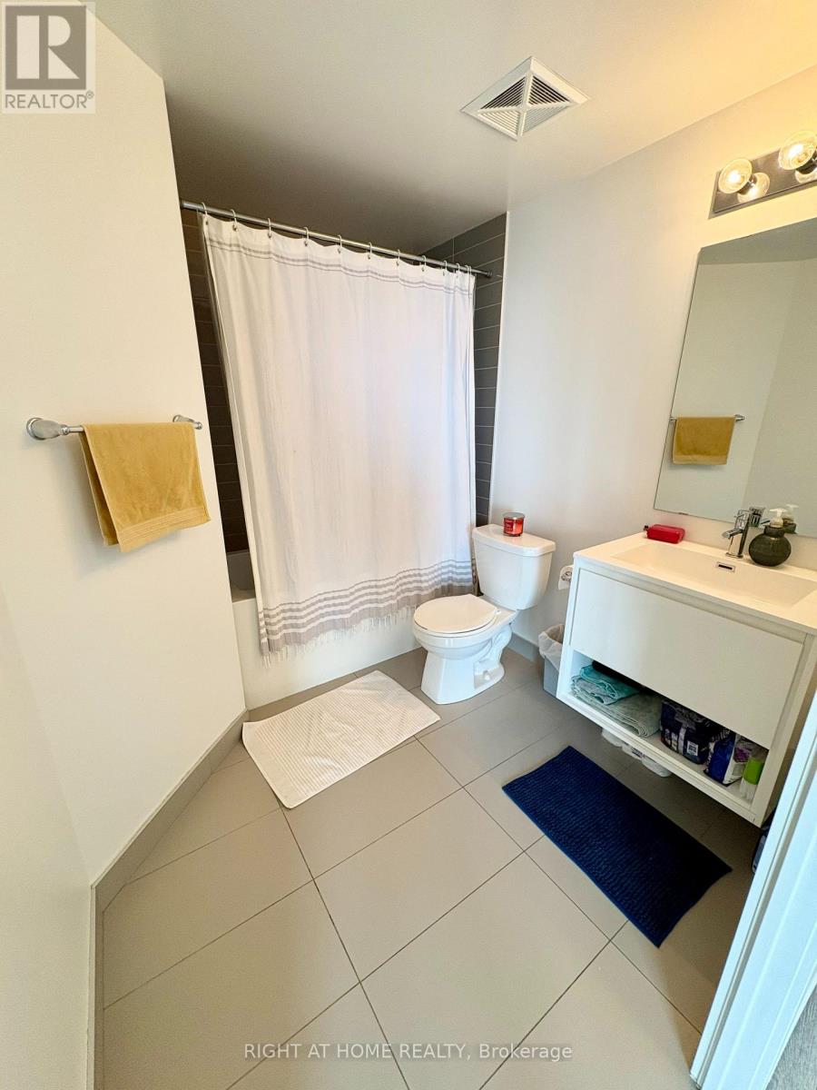 1408 - 159 Wellesley Street E, Toronto, Ontario  M4Y 0H5 - Photo 20 - C13076428